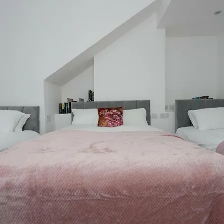 House * Leeds