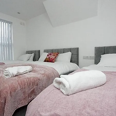 House * Leeds (West Yorkshire)